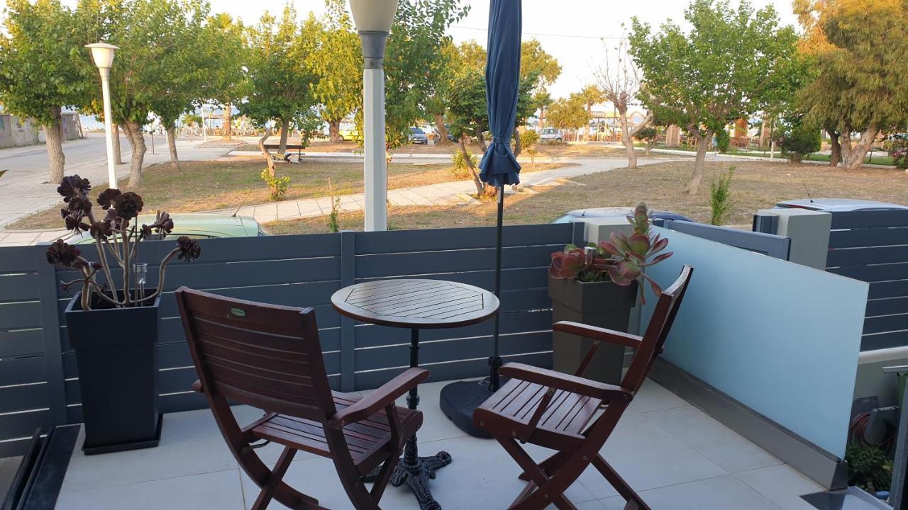 Connie'S Beach House Кос Екстер'єр фото